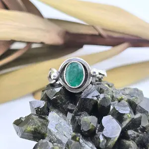 Jen's Jewels Emerald and Sterling silver ring, Ring size 7, Emerald Ring