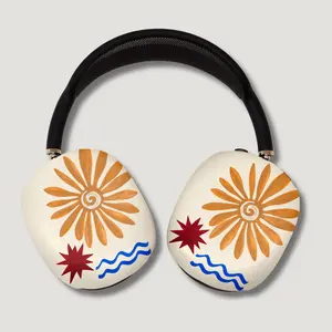 Sunflower and Star AirPods Max Case, Custom Floral Design Headphone Cover, Trendy Wireless Headphone Protector, Personalized Artistic Accessory, Gift for Her