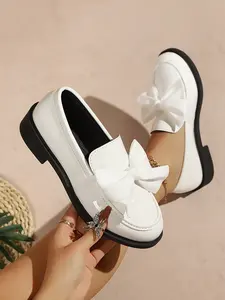 Women's Chunky Heel Patent Leather Loafer Shoes, Plain Design PU Upper Material Rubber Sole, Preppy Style Less Than Ankle Height