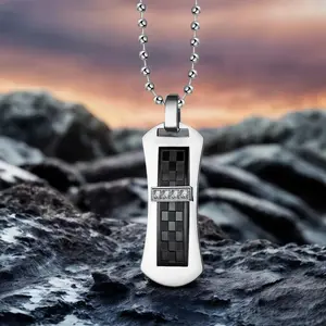 1pc Gentleman-Style Geometric Black Checkered Men's Stainless Steel Pendant Necklace, Synthetic Zircon Inlay, Casual Exquisite Dressing Look, Suitable for Daily & Versatile Occasions, Minimalist Chain Necklace, Daily Wear Necklace