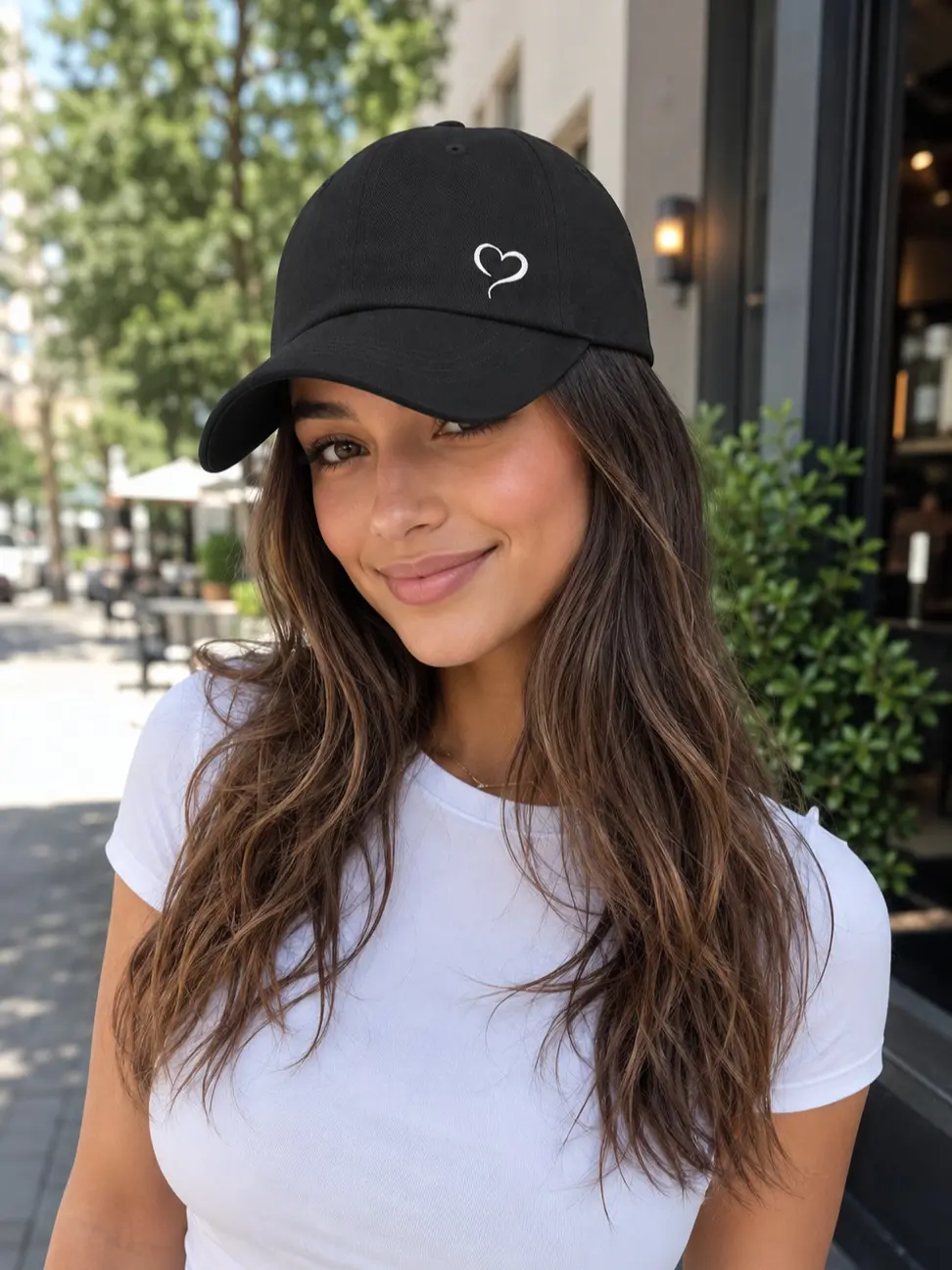 Classic Unisex Baseball Cap, Soft Cotton Embroidered Hat with Heart Motif, Adjustable Size for High-Street Everyday Wear, Embroidered Cotton Hat, Classic Baseball Cap, Casual, Daily, Fashion, High-Street Vibe, Minimalist Heart Design