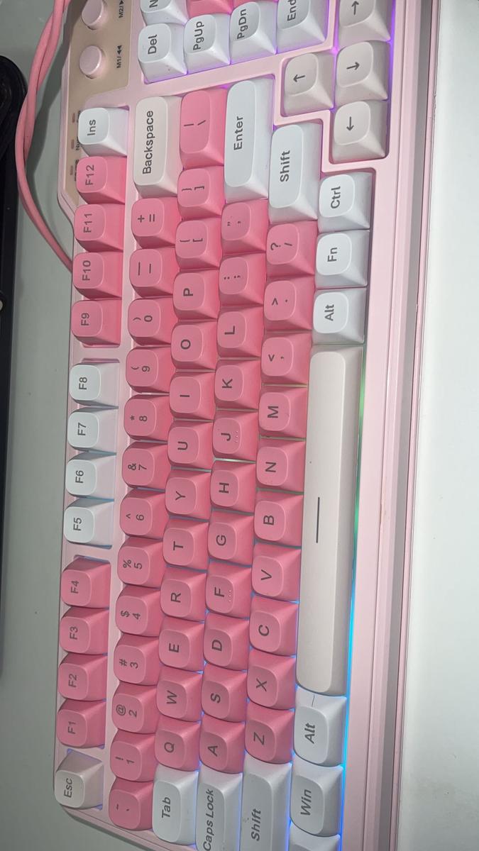 Item: Light pink+white+rose red., 1pc