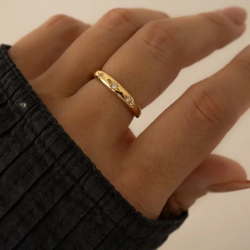 Thin Starburst Diamond Ring – Celestial Star Setting in Gold & Silver – Dainty Minimalist Jewelry – Perfect Valentine's Day, Mother's Day, Birthday, Anniversary, or Gift for Her, Girlfriend, Wife, Sister, or Loved Ones