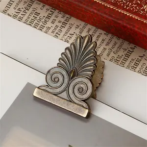 Vintage Leaf Design Metal Binder Clip, Fastener Clip, 1 Count Creative Photo Storage Clip, Binder Accessories for Home & Office & School