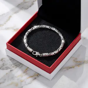 New Arrival Retro Peace Pattern Bracelet with Eight-Pointed Star for Men & Women Cool Mixed Material Unisex Wristband Gift 2026 Trendy Stainless Steel Bangle