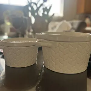 Temp-tations Carved Willow Set of (2) Bakers w/ Deep Dish Lid-Its