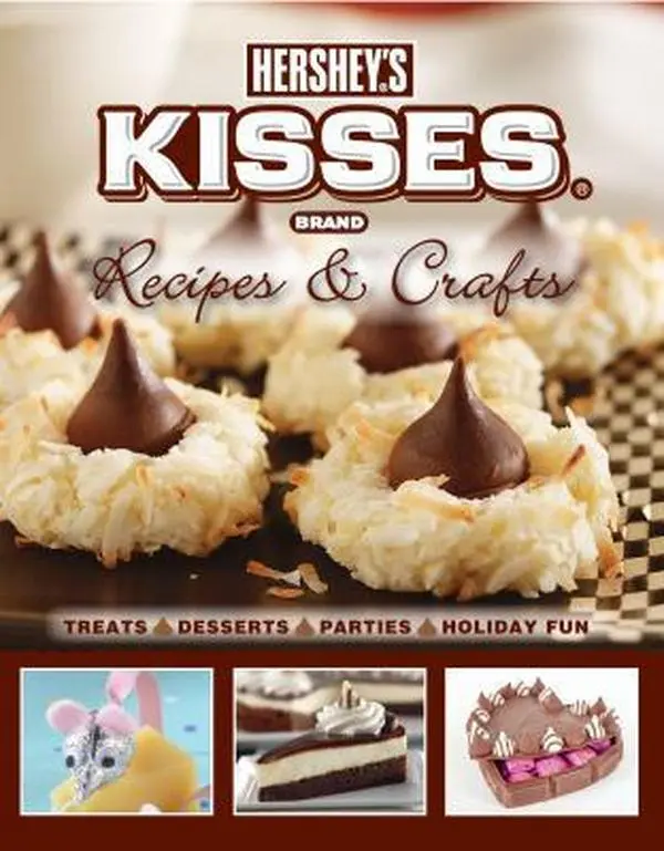 USED Book - Hershey's Kisses Recipes & Crafts by Publications International Ltd. (Unknown) - english