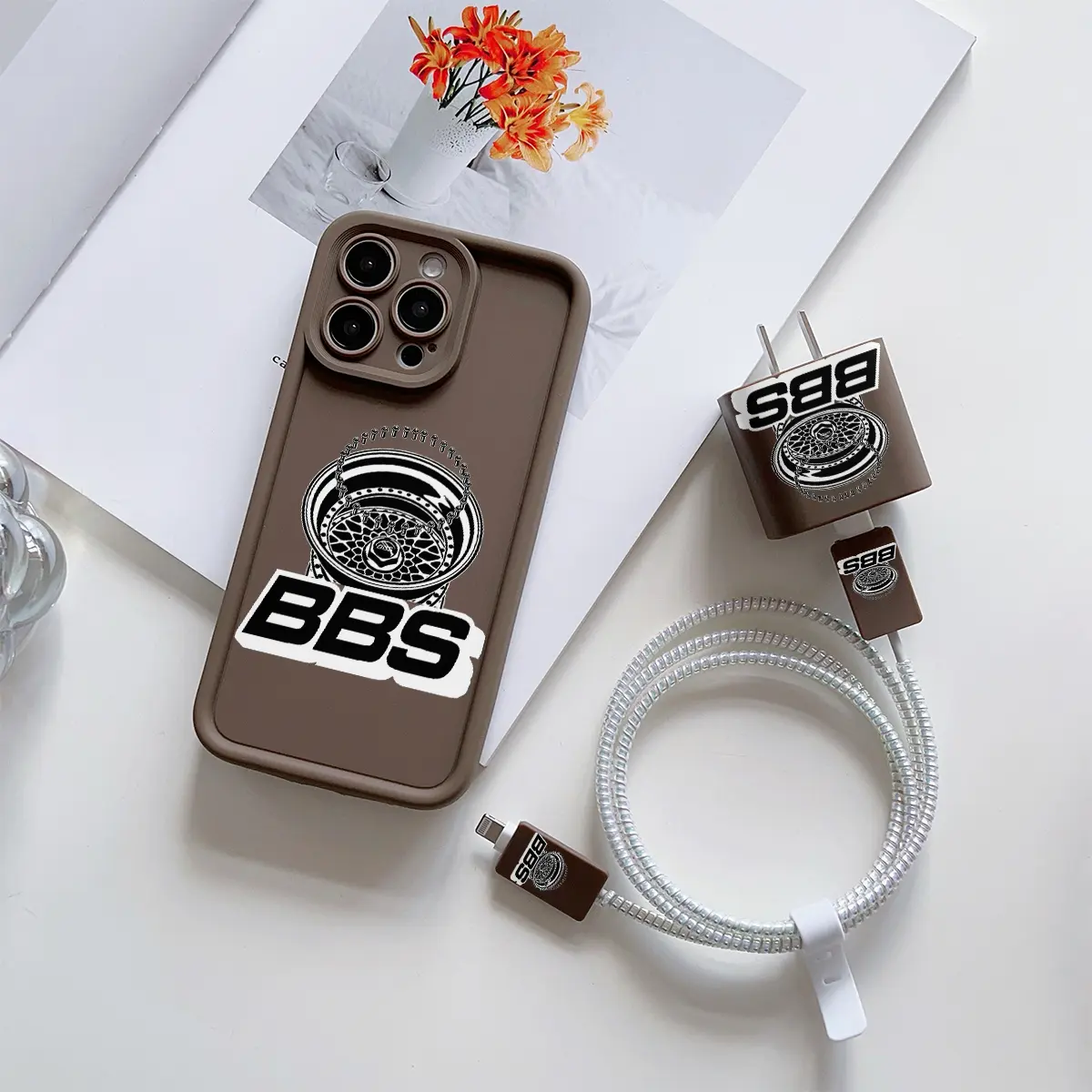 6 Piece Set Bbswheels Phone Case Pattern, Charger Head Cover, Cable Protector, Storage Rope, Data Line Protection, iPhone 6-17 Pro Max