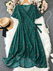 Elegant V-Neck Wrap Dress with Tie Waist, Floral Pattern, French Vintage Style, Perfect for Spring & Summer, Casual Wear