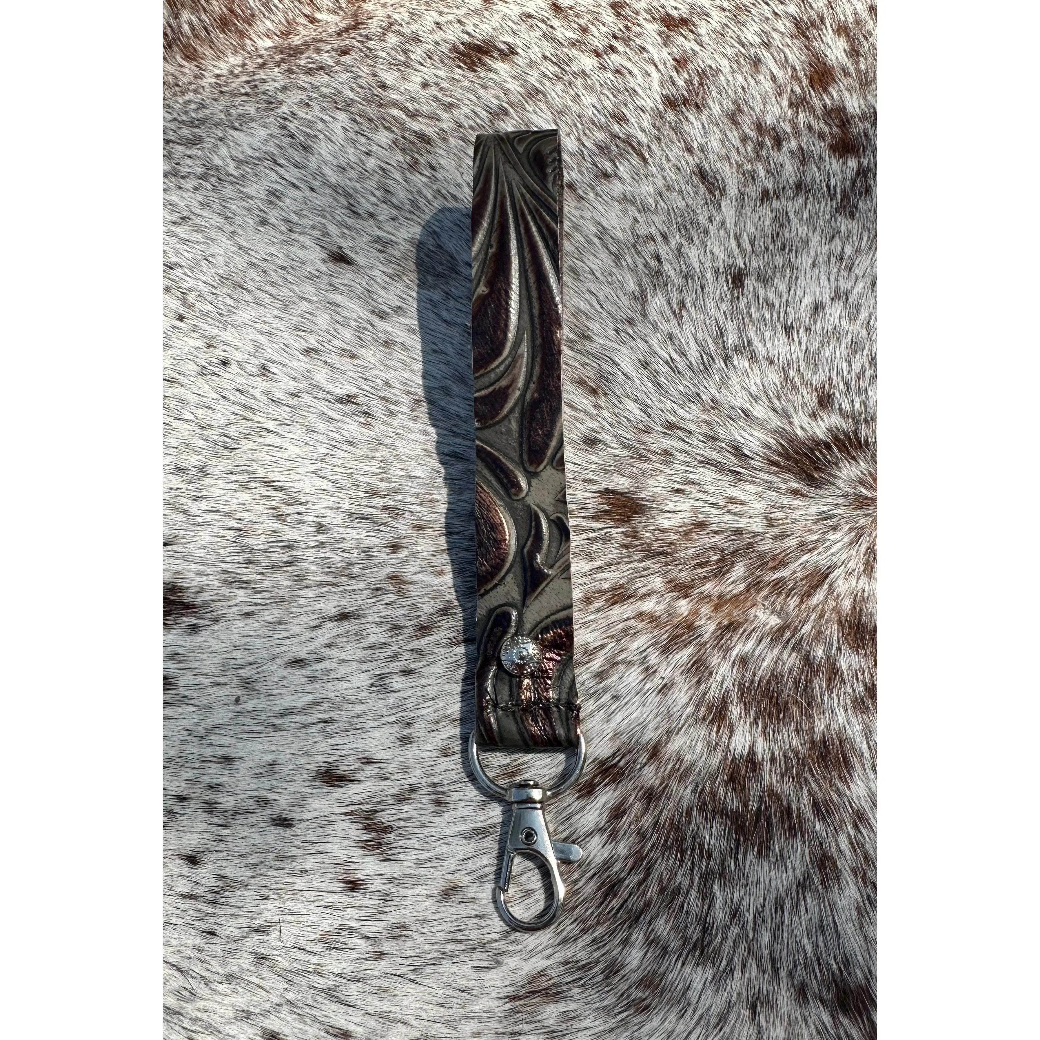 Copper leather lanyard