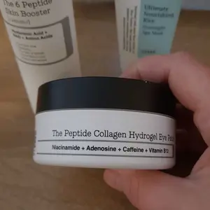 Product Review of COSRX The Peptide Collagen Hydrogel Eye Patch 60 Patches Reduce Puffiness Hydrate Under-Eye Bags in 10 Minutes from S**2