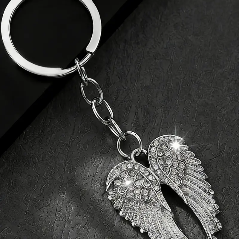 Vintage Distressed Angel Wing Keychain Pendant, A Light Luxury Style Metal Charm With Sparkling Textured Details, Can Be Used As A Key Holder, Key Accessories Or Bag Accessory, Suitable For Daily Commuting, Or Gifting, Bling Bling Keychains