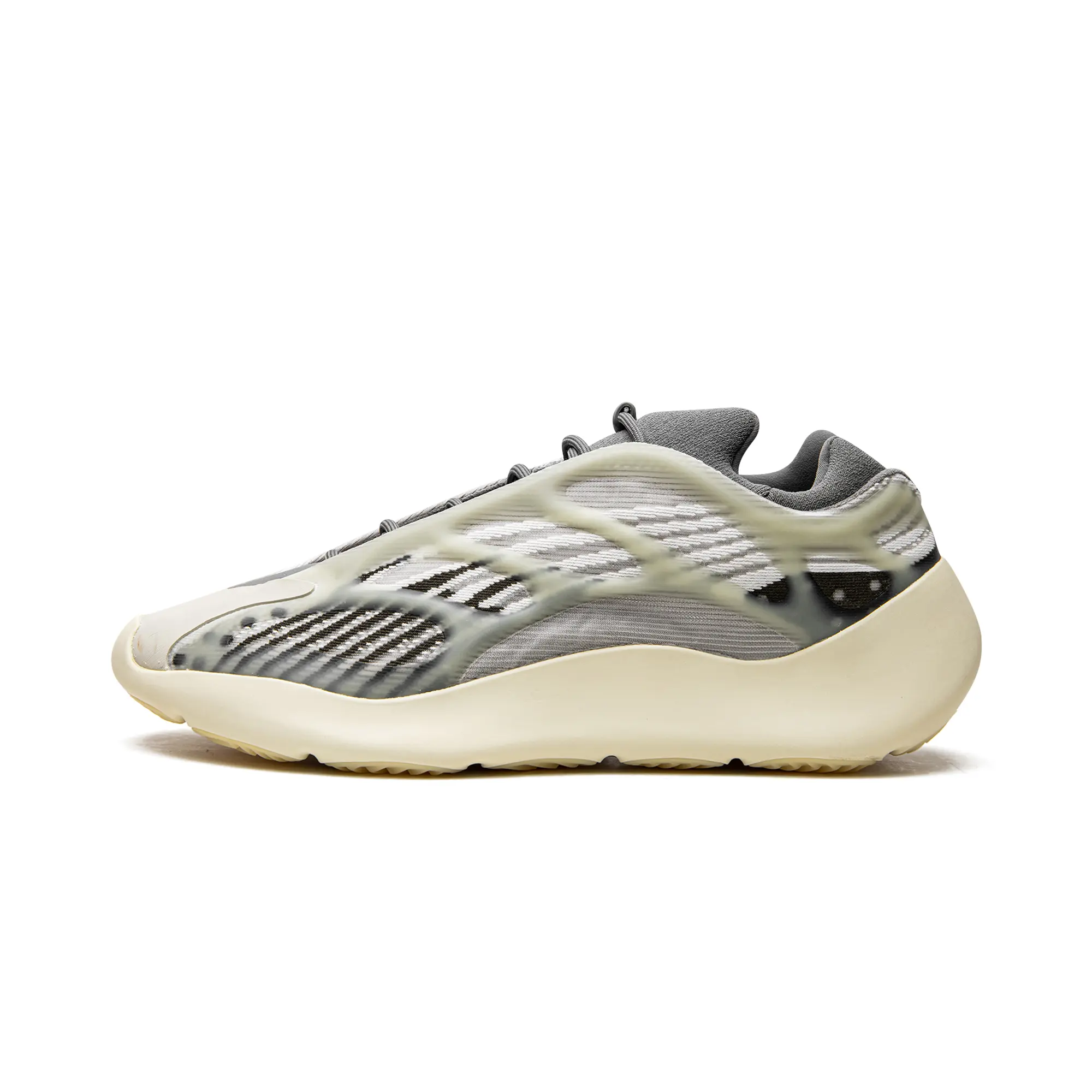 Yeezy 700 V3 "Fade Salt" ID1674