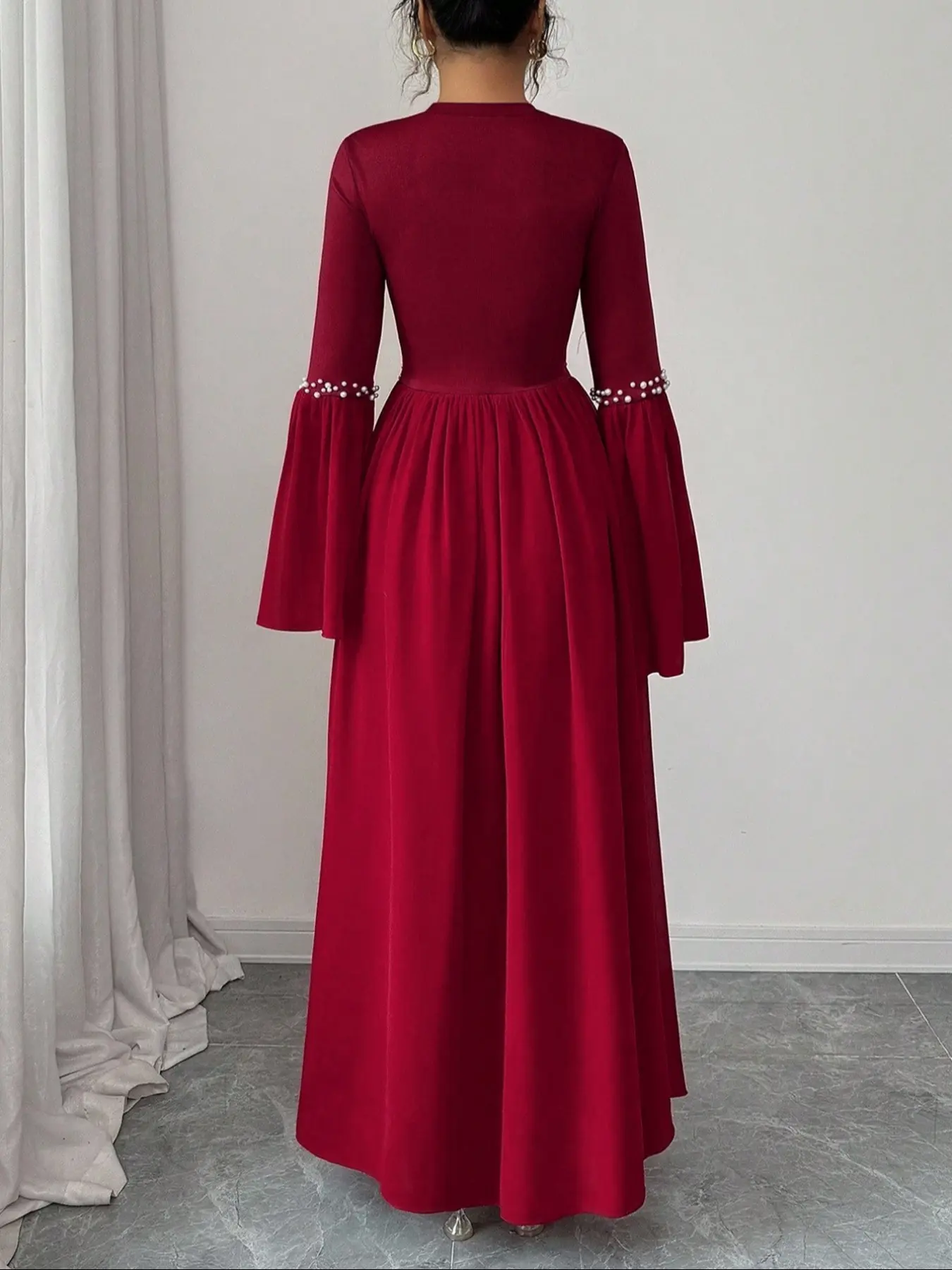 Elegant Women's Long Sleeve Bell Sleeve Maxi Dress, Pearl Round Neck Waist  Cinching Flared Hem, Stylish and Slimming Fashion, Long Sleeve Dresses -  TikTok Shop
