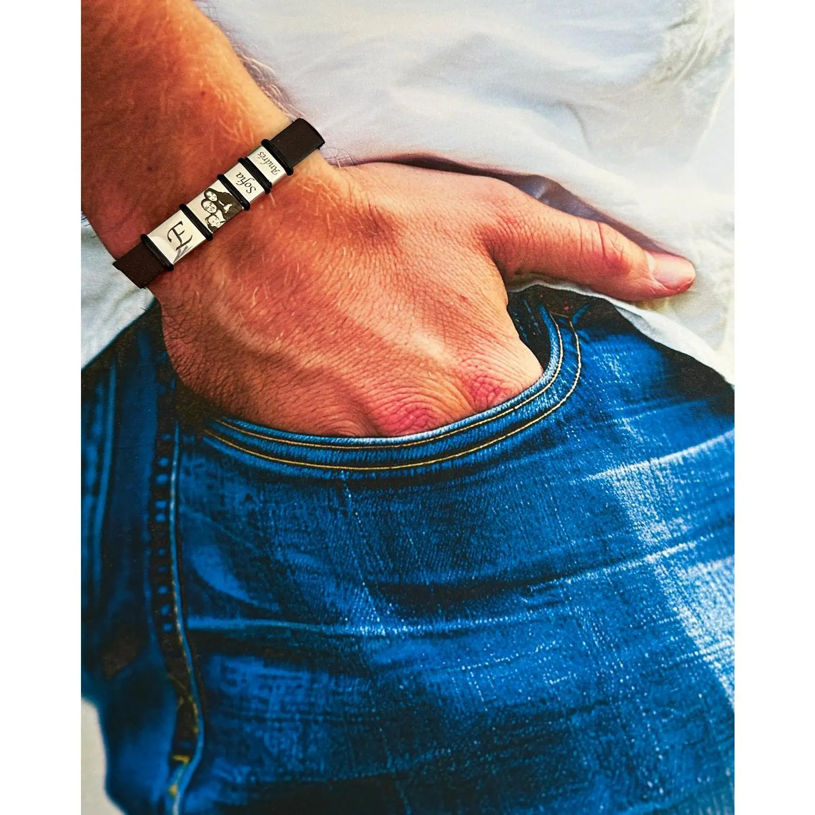 Signature Band - Personalized Leather Bracelet with Text Engraving
