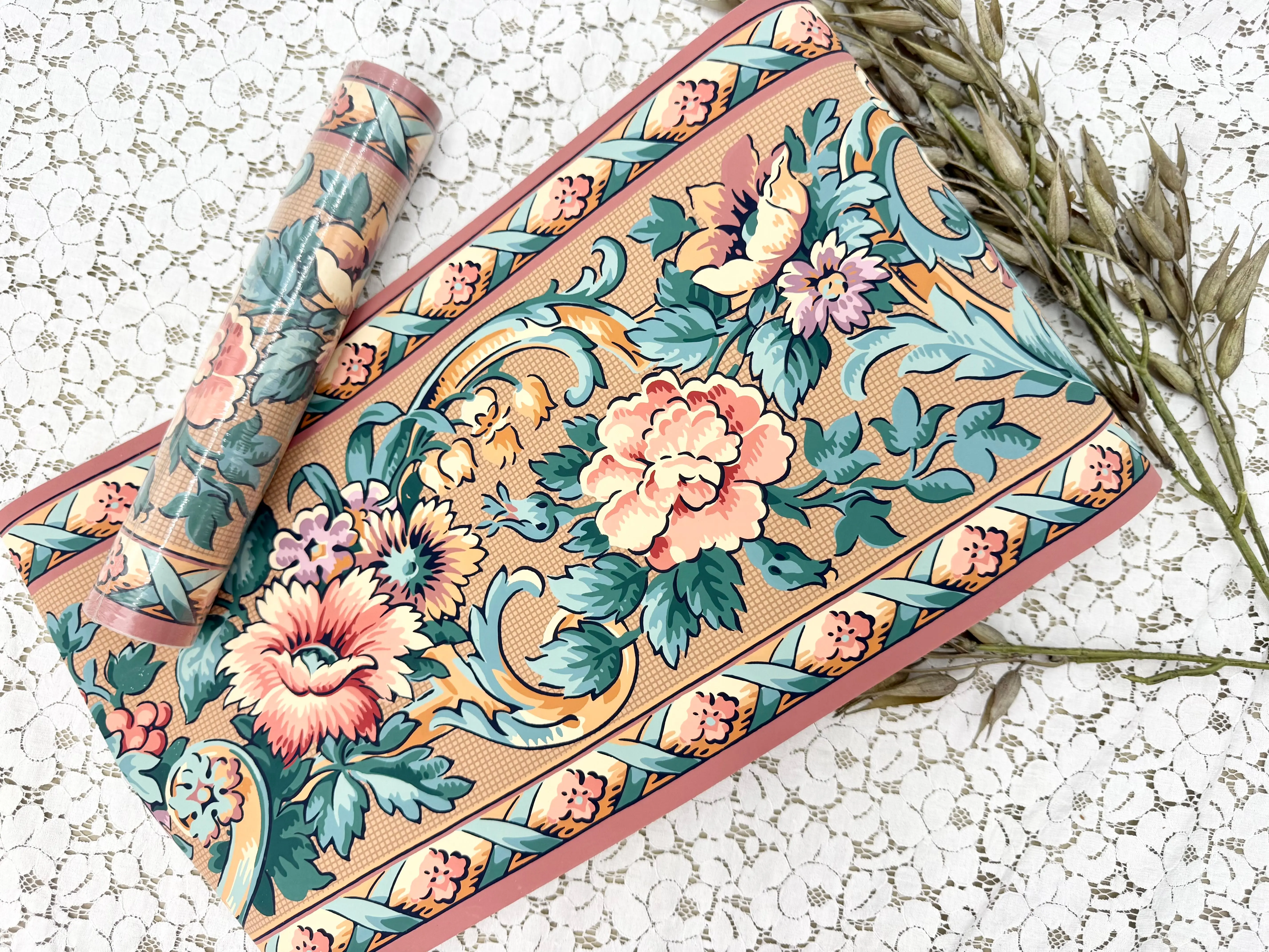 Vintage Wallpaper Border Rolls
