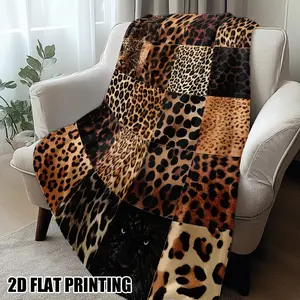 1pc of Ultra-Soft Flannel Blanket Featuring a Leopard Print Mosaic – Gentle on The Skin And Plush, Ideal for Warm Evenings on The Couch Or Exciting Days Outside – Comfort for All Seasons