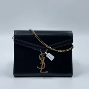 Pre-owned Yves Saint Laurent Leather Shoulder Bags CALUXB Saint Laurent Grain De Poudre Monogram Cassandra Chain Wallet Black
