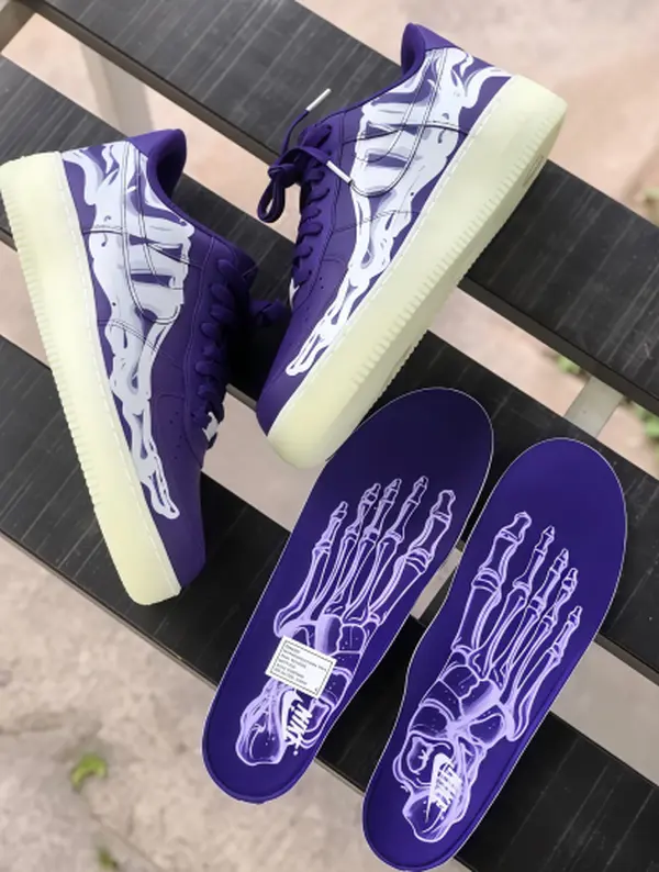 Unisex Low Top Casual Sneakers Purple Skeleton Print Glow In The Dark Sole Fashion Street Skate Shoes For Men Women