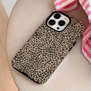 1pc Unique 360 °   HD Printed Phone Case With Leopard & Floral Pattern - Cute & Minimalist 2-In-1 Design, Anti-Drop Shockproof Full Coverage, Compatible With IPhone 17 Pro Max/16 Pro/16 Plus/16/15/14/13/12/11. Fashionable & Adorable - Ideal Holiday Gift