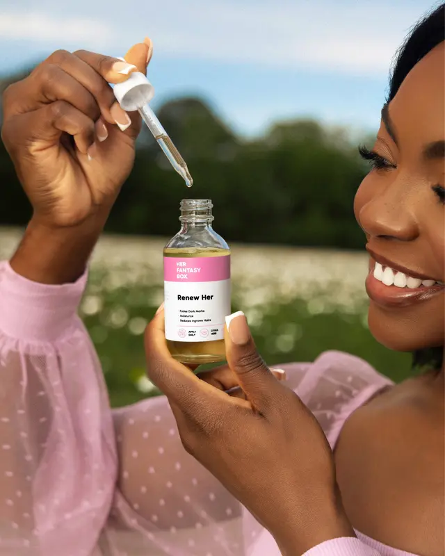 Renew Her Oil For Hydrated, Yummy, Glowing Skin 2