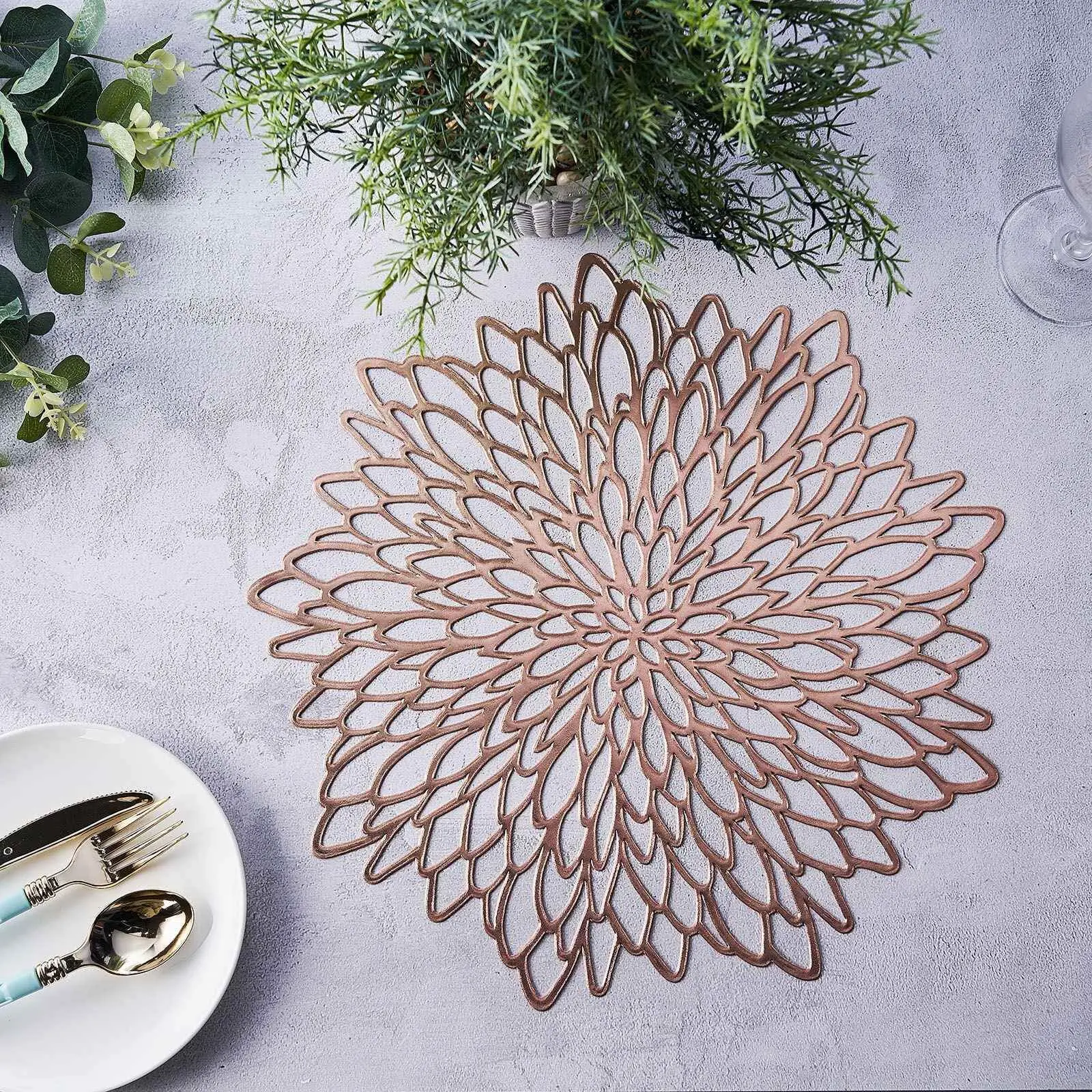 6-Pack Vinyl Dining Table Mats 15" Floral Round Design Rose Gold - Non-Slip Placemats