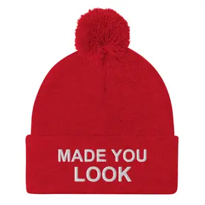 MADE YOU LOOK - Pom-Pom Beanie