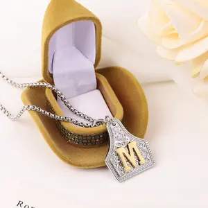 Gold necklace with western cowboy 26-letter pendant, embossed two-tone necklace, women's necklace, women's jewelry, couple's gift