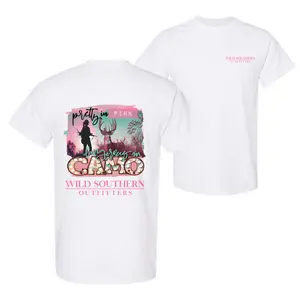 Pretty In Camo Southern T-Shirt, Pink Camo Hunting Graphic Tee, Simply Printed Graphic Shirt, Daily Casual Cotton Womenswear