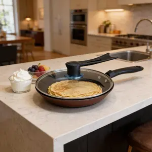 Non-stick frying pan, made of composite material, which is sturdy and durable. The diamond non-stick layer is scratch-resistant and wear-resistant. Oil gathers at the center of the pan, with less oil fumes. It is suitable for frying, Nonstick Cookware