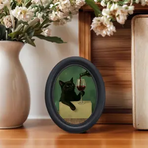 Vintage Cat Self-Drinking Frame Wall Art, Fun Animal Decorative Oval Frame, Unique Living Room Bar Wall Decoration