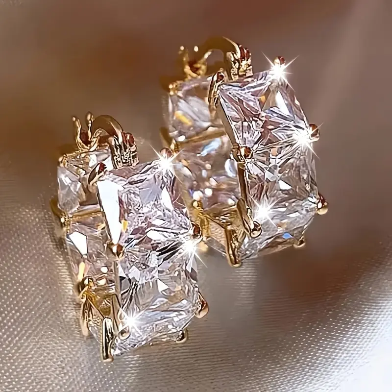 A pair of retro style Golden water droplet earrings - suitable for year-round wear and wedding engaSynthetic Gemstoneent anniversary jewelry gifts, for Teenager