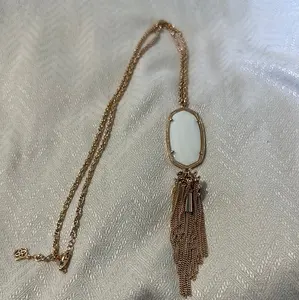 Kendra Scott long necklace