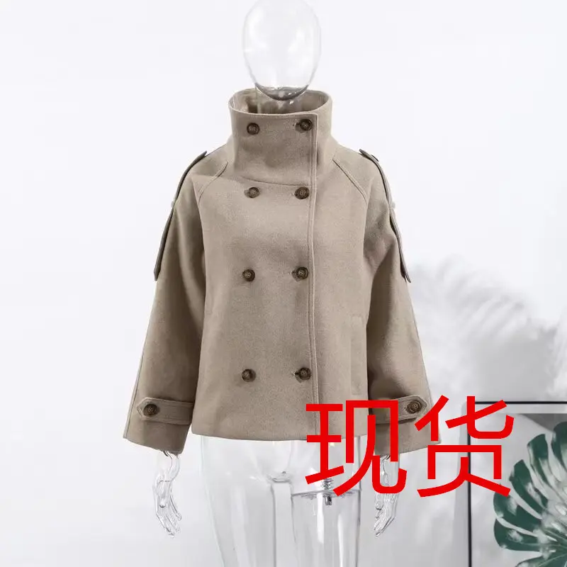 Fabric composition; cotton 65% tapested