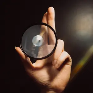 White Hole Filter 77mm