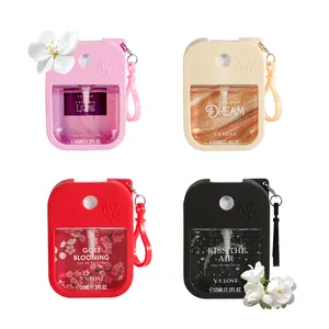 Portable perfume spray with floral notes, 35 ml perfume set (4 pieces), pocket perfume with hook, everyday portable perfume, floral spray, compact size, fine mist, suitable for both men and women