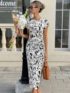 Women's Casual Slim-Fitting Comfortable Print Dress, Womenswear, Fashion Everyday Wear, Perfect for Leisure, Trendy Multi-Functional Design
