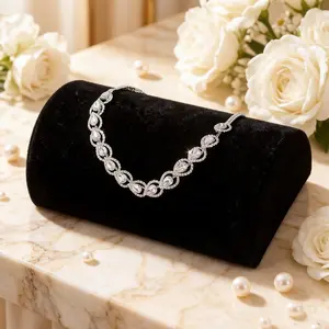 Half Pillow Bracelet Stand Counter Necklace Holder, Plush Jewelry Display Rack, 8.27 X 4.72 X 3.15 Inches, Ideal for Jewelry Storage