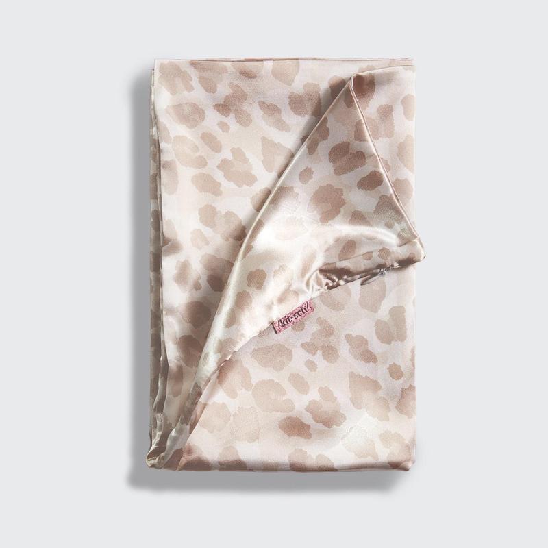 Kitsch Satin Pillowcase in Leopard