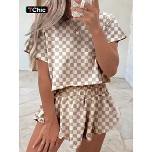 Two piece set of women's color blocked checkered printed short sleeved T-shirt and high waisted skirt, casual, fashionable, chic and comfortable, suitable for daily outdoor wear, spring and autumn women's clothing, women's clothingRAIMENTRY