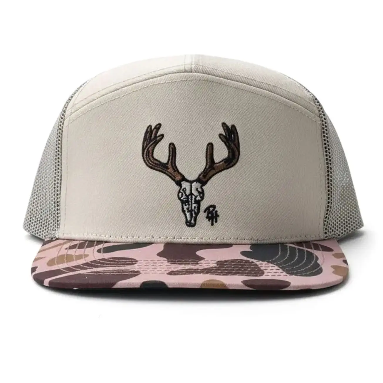 Deer Hunting Trucker Hat, Camo Snapback Cap with Embroidered Deer Design, Outdoor Hunting Hat for Men, Wildlife Adventure Gear, Fishing Camping Gift & Casual Streetwear
