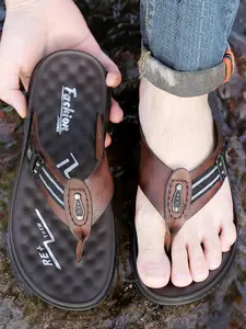 Summer Trend Men's Leather Massage Sandals, Anti-Slip Wear-Resistant Toe Separated Beach Slippers, Outdoor Casual Fashion Shoes
