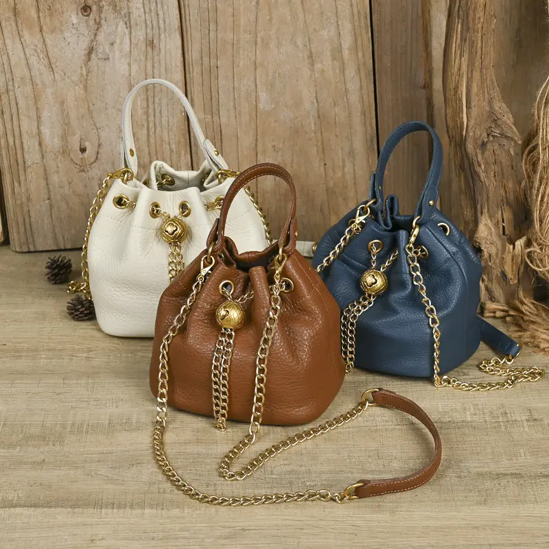 Ladies' First-Layer Cowhide Bucket Bag - Genuine Leather Shoulder Bag for Women with Gold-Colored Hardware, Detachable Chain-Studded Shoulder Strap, Contemporary Unique Purses, Multifunctional Multi-Way Fashion Accessory