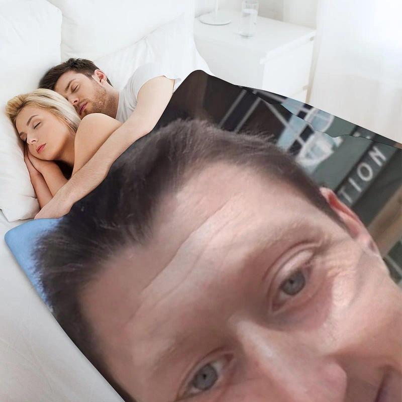 Daniel Larson Selfie Blanket Christmas Decoration Christmas Gift Sofa Decorative Blanket