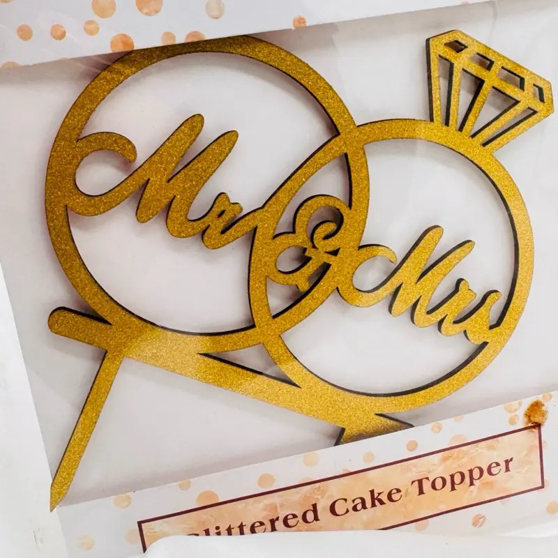 1pc wooden cake toper