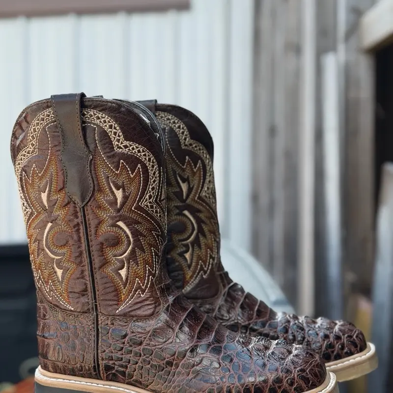 Brown work boot Brown work boot