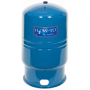 Water Worker HT-62B Vertical Pre-Charged Water Tank - 62 Gallon