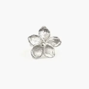en route Textured Floral Ring in Silver, Sleek Design with Hammered Detail, Perfect for Everyday Wear or Pairing with Matching Earrings & Necklaces