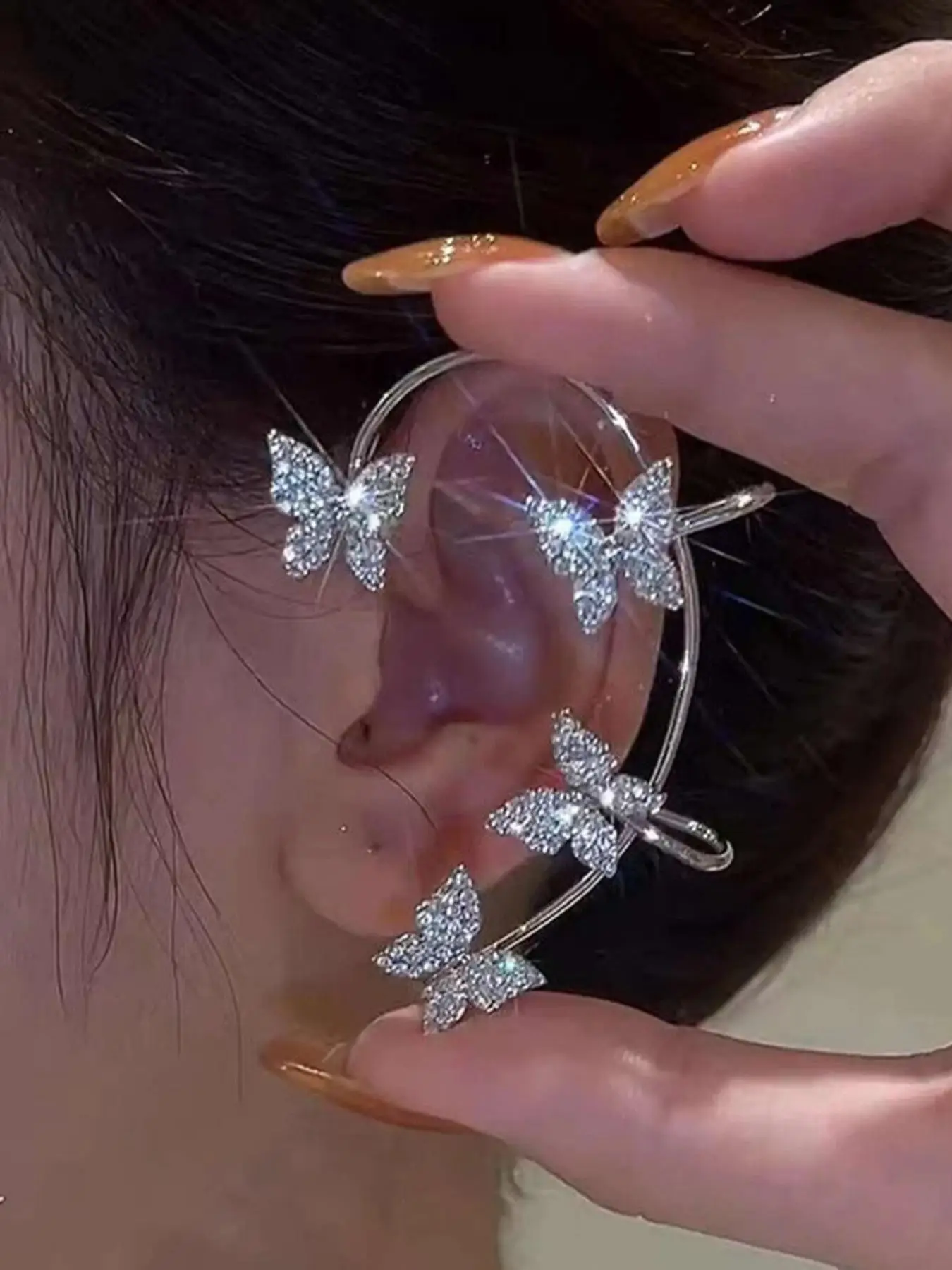 Gorgeous Butterfly Rhinestone Decor Cuff Earrings, Luxury Non-piercing Jewelry for Women & Girls As Gifts