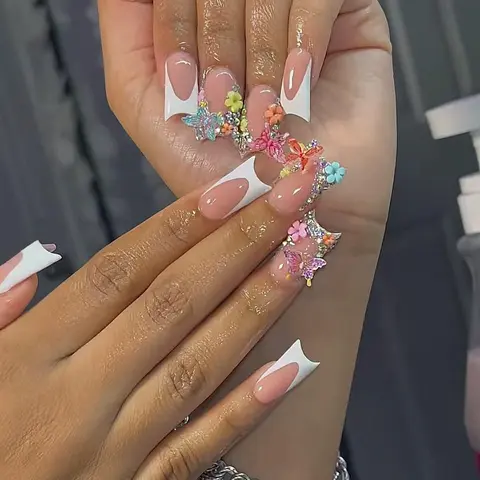 Colorblock Flower Rhinestone Butterfly Decor Glossy Fake Nail, 24pcs Glitter Square Press on Nails & 1 Nail File & 1 Sheet Tape for Nail Art, Effortless Manicure Set, DIY Nail Kit, Glitter Decorative Nails, False Nail Set, Rhinestone Decorated